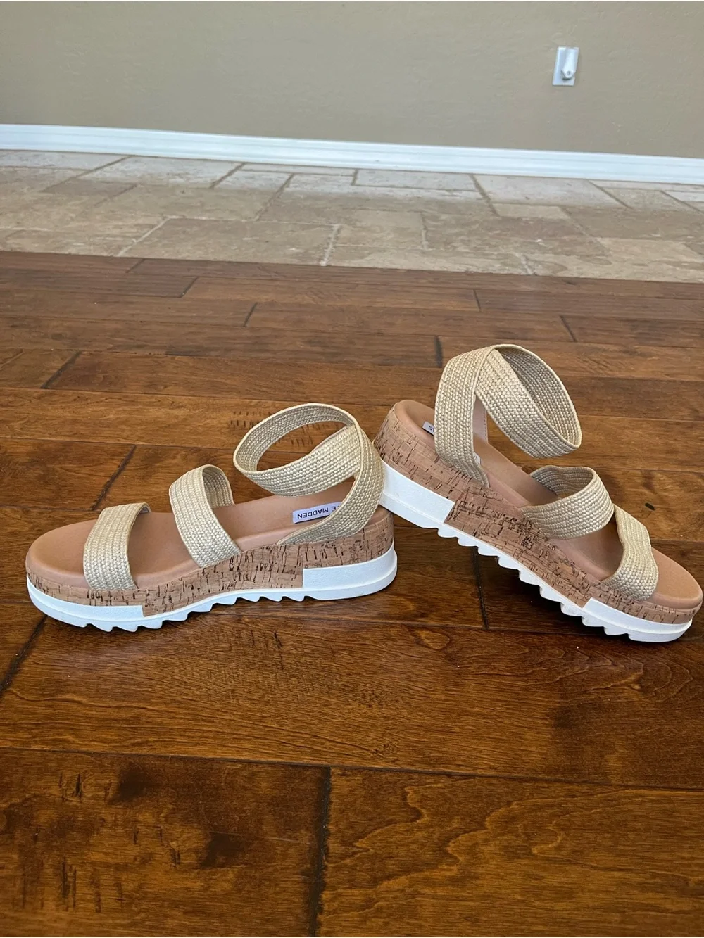 Steve Madden Tan Woven Cork Platform Sandals Size 10